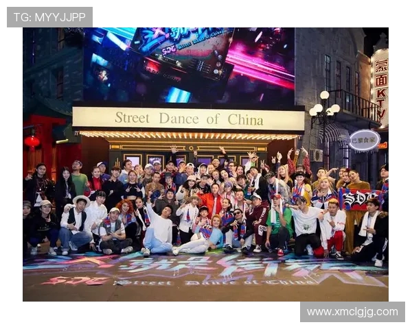 与杨芳对话探索街舞生涯的热情与挑战之路 与杨芳对话探索街舞生涯的热情与挑战之路