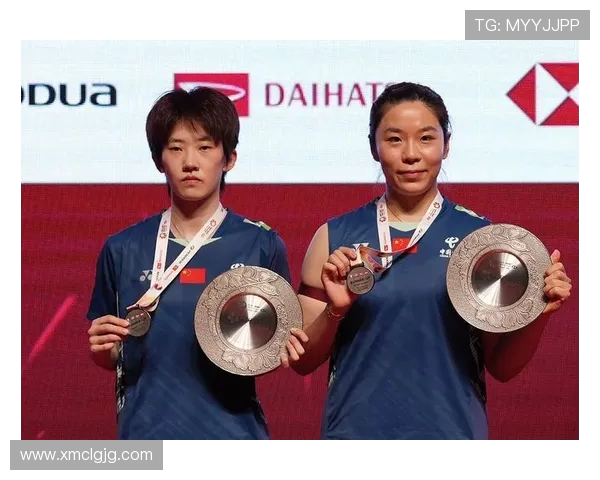 成都羽毛球队引领最新羽毛球配合TOP10榜单展现实力与风采