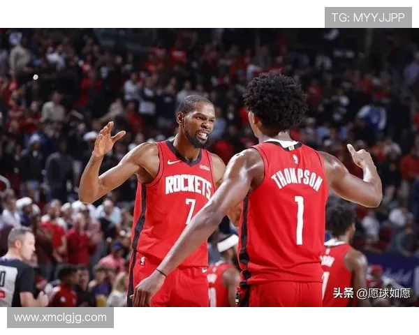 2007年NBA经典对决雄鹿与火箭的精彩瞬间回顾与分析