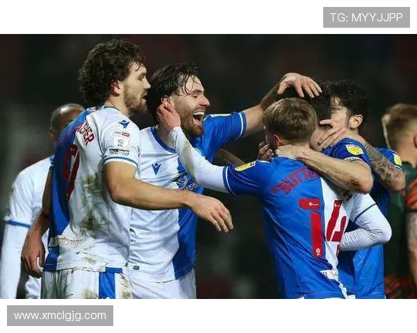 纽波特与布莱克本激战正酣谁能在这场较量中笑到最后