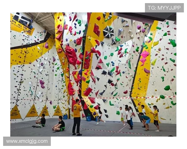 杭州攀岩队的团队协作探索与攀登精神的完美结合